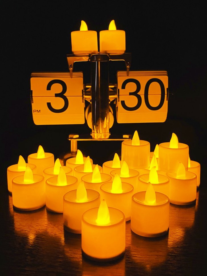Светодиодные свечи 24 шт. в комплекте с батарейками